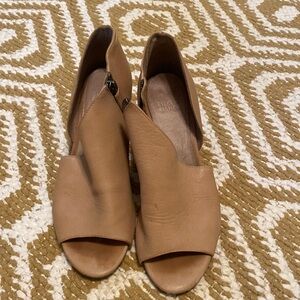 Eileen Fisher peep toe heels
